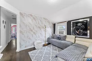 111 10th St, Linden, NJ 07036 - Photo 21