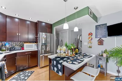 111 10th Street, Linden, NJ 07036 - Photo 7