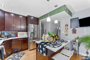 111 10th St, Linden, NJ 07036 - Photo 7