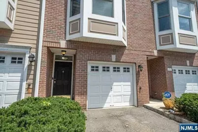 241 Brower Court 241 #241, West New York, NJ 07093 - Photo 33