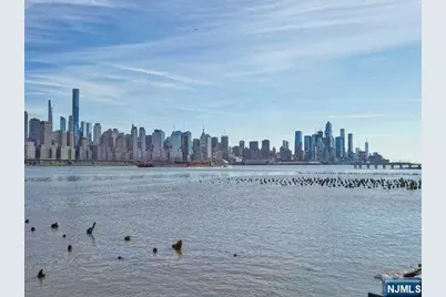 241 Brower Court 241 #241, West New York, NJ 07093 - Photo 49