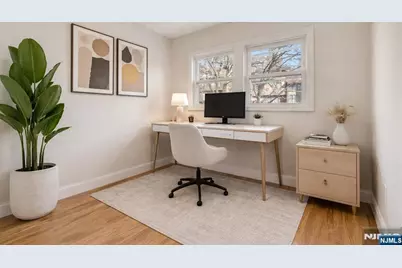 13 Casta Lane 1 #1, Edgewater, NJ 07020 - Photo 5