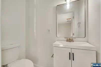 13 Casta Lane 1 #1, Edgewater, NJ 07020 - Photo 13