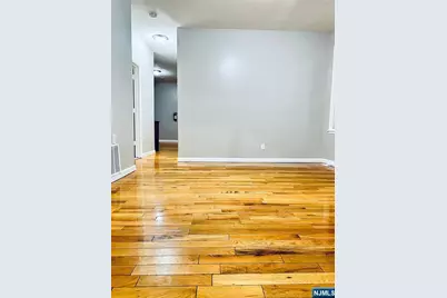 420 Jelliff Avenue, Newark, NJ 07112 - Photo 7