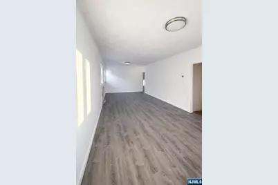 10 4th Street 2 #2, North Arlington, NJ 07031 - Photo 3