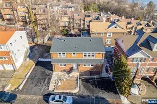 13 Casta Ln 2, Edgewater, NJ 07020 - Photo 19