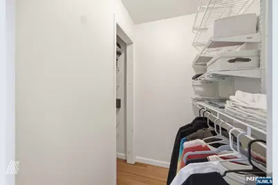 331 Undercliff Avenue, Edgewater, NJ 07020 - Photo 29