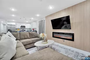 225 9th Street 2, Newark, NJ 07103 - Photo 3