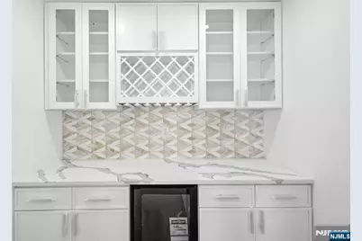 163 Kipp Avenue, Hasbrouck Heights, NJ 07604 - Photo 7