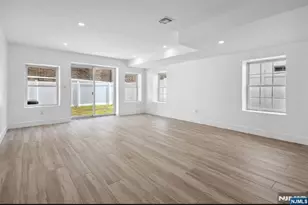 163 Kipp Ave, Hasbrouck Heights, NJ 07604 - Photo 15