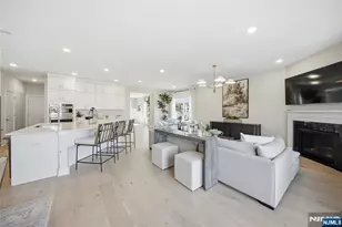 2 Belmont Pl, Oakland, NJ 07436 - Photo 13