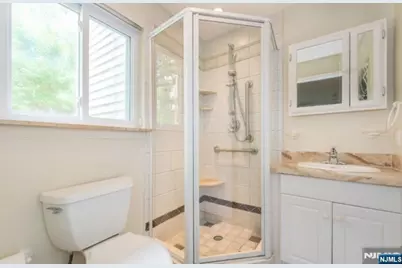 9 Forest Terrace, Wayne, NJ 07470 - Photo 17