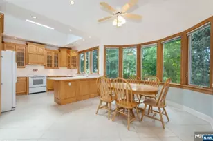 9 Forest Terrace, Wayne, NJ 07470 - Photo 9