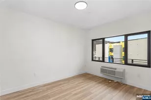 89 Mary Street 501, Paterson, NJ 07503 - Photo 13