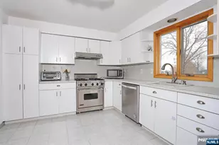 140 Prospect St, Hasbrouck Heights, NJ 07604 - Photo 11