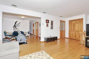 140 Prospect St, Hasbrouck Heights, NJ 07604 - Photo 7