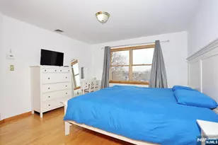 140 Prospect St, Hasbrouck Heights, NJ 07604 - Photo 15