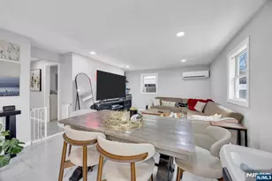 241 Orange St, Dunellen, NJ 08812 - Photo 9