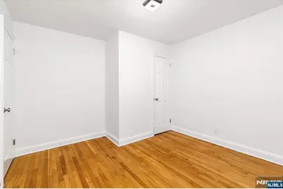 213 Oratam Terrace, Leonia, NJ 07605 - Photo 9