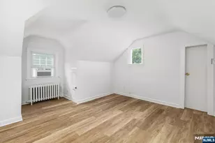 213 Oratam Terrace, Leonia, NJ 07605 - Photo 21