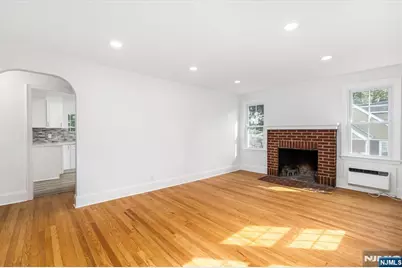 213 Oratam Terrace, Leonia, NJ 07605 - Photo 3