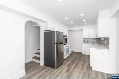 213 Oratam Terrace, Leonia, NJ 07605 - Photo 15