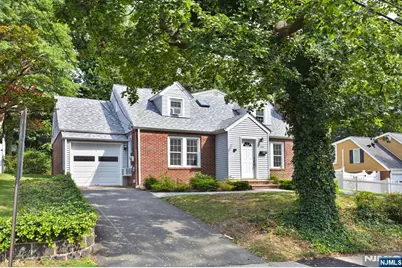 213 Oratam Terrace, Leonia, NJ 07605 - Photo 1