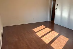 421 Elizabeth St, Fort Lee, NJ 07024 - Photo 3