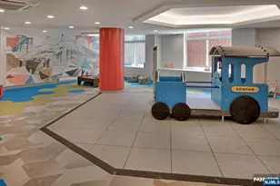 1400 Hudson Street 435, Hoboken, NJ 07030 - Photo 35