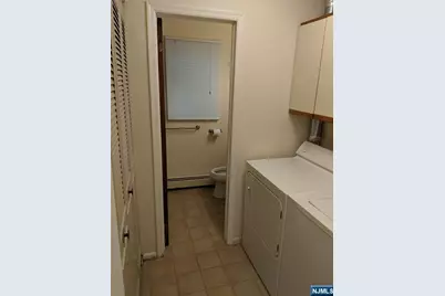 39 1 &amp; 2 Smith, Waldwick, NJ 07463 - Photo 17