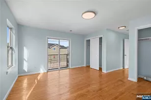 219-221 Clinton Pl, Newark, NJ 07112 - Photo 9