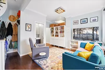 106 Griffith Street 106 #106, Jersey City, NJ 07307 - Photo 3