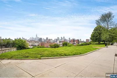 106 Griffith Street 106 #106, Jersey City, NJ 07307 - Photo 29