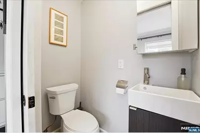 106 Griffith Street 106 #106, Jersey City, NJ 07307 - Photo 15