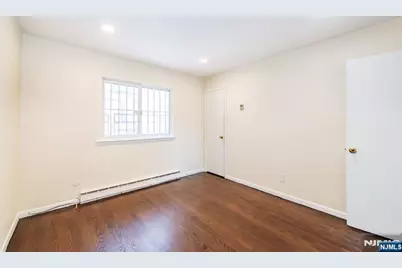 601 Fairview Avenue, Fairview, NJ 07022 - Photo 19