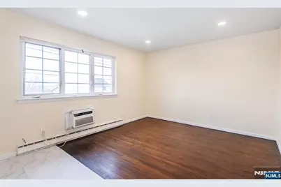 601 Fairview Avenue, Fairview, NJ 07022 - Photo 7