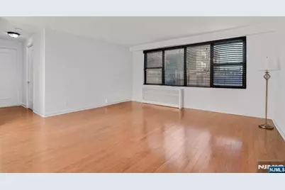 500 Central Avenue 207 #207, Union City, NJ 07087 - Photo 3
