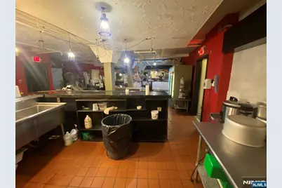 330 Broad Avenue, Palisades Park, NJ 07650 - Photo 7