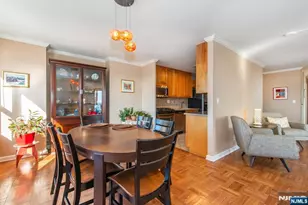 2000 Linwood Ave 14K, Fort Lee, NJ 07024 - Photo 9