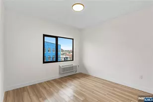 89 Mary Street 502, Paterson, NJ 07503 - Photo 9