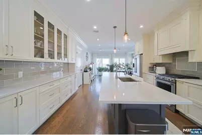 269 9th Street C #C, Palisades Park, NJ 07650 - Photo 11