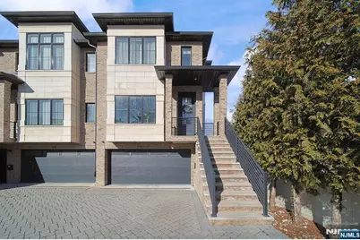 269 9th Street C #C, Palisades Park, NJ 07650 - Photo 3