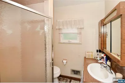 44 Jasper Avenue, Teaneck Township, NJ 07666 - Photo 9