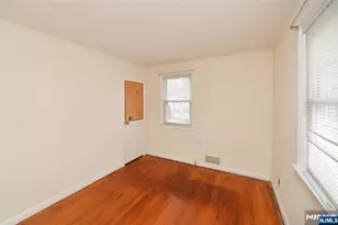 44 Jasper Ave, Teaneck Township, NJ 07666 - Photo 11