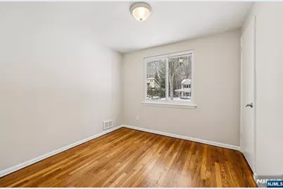 4 Lockwood Lane, Closter, NJ 07624 - Photo 19