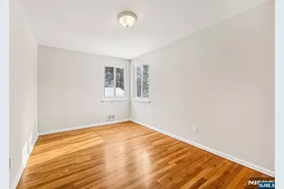 4 Lockwood Lane, Closter, NJ 07624 - Photo 15