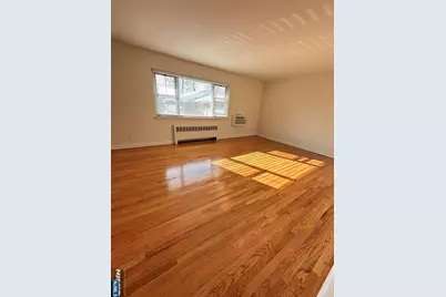 241 W Passaic 12B #12B, Rochelle Park Township, NJ 07662 - Photo 17