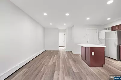 561 Broad, Carlstadt, NJ 07072 - Photo 13