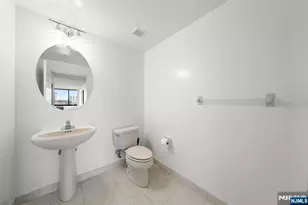 100 Old Palisade Road 1902, Fort Lee, NJ 07024 - Photo 9