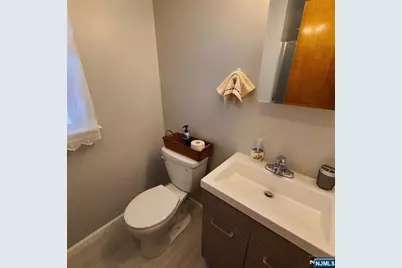 792 Kingsland Avenue, Ridgefield, NJ 07657 - Photo 21